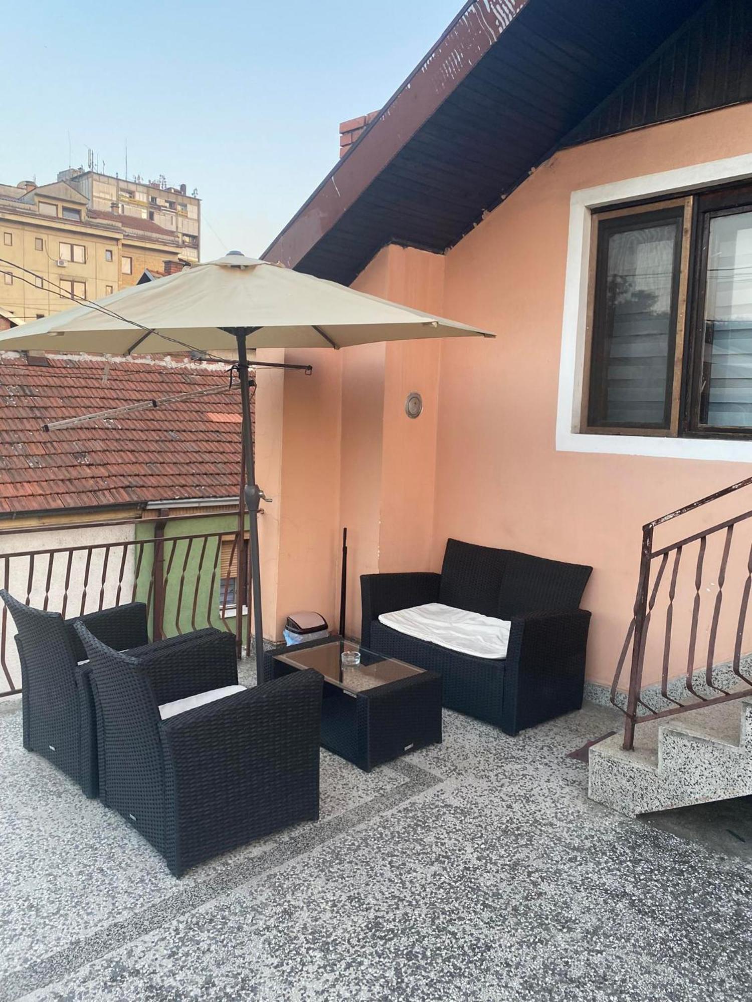 Micin Dom Apartment Pirot Exterior foto